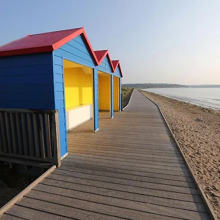 Traditional Thatched * Killeagh