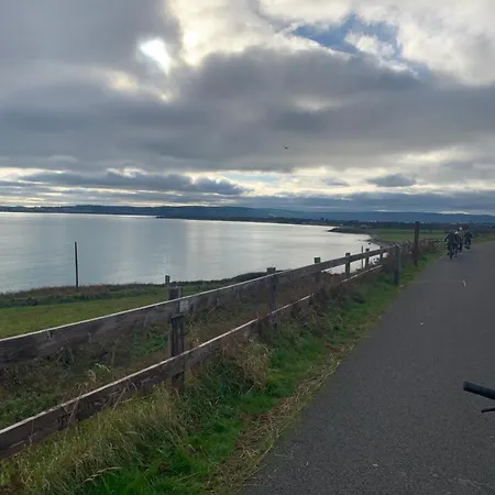 Traditional Thatched Vakantiehuis