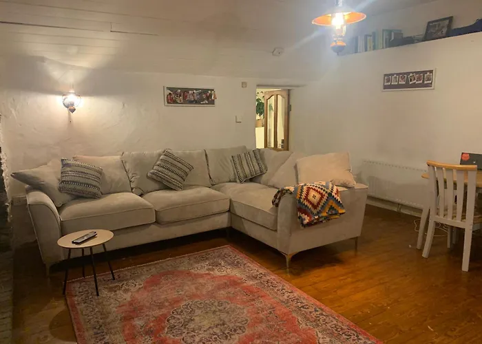 Traditional Thatched